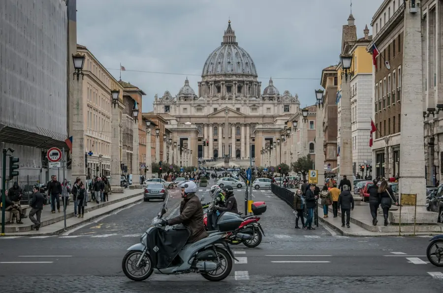 Vaticano Roma: storia, arte e fede nella Basilica di San Pietro, Musei Vaticani e Cappella Sistina