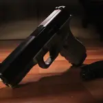 Arrestato a Spinaceto con una pistola pronta a sparare: convalidata la custodia in carcere