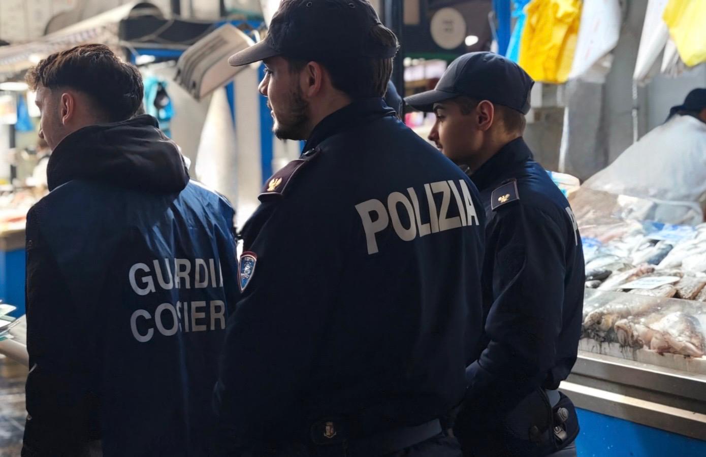 Esquilino, maxi controllo interforze al mercato: sequestri, denunce e arresti