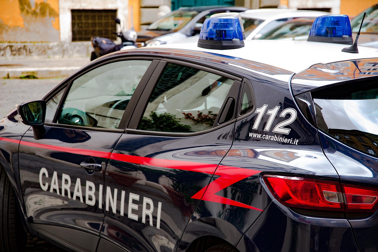 Roma, raffica di arresti contro i reati predatori: sette fermati tra market e strade affollate