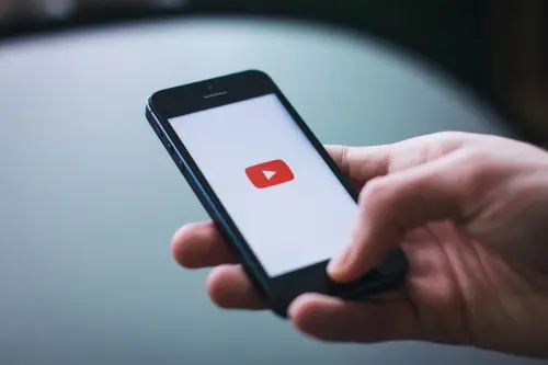 Come scaricare video da YouTube: metodi legali e soluzioni pratiche