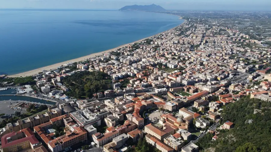 Terracina, galleria Tempio di Giove: riapertura estiva a giugno